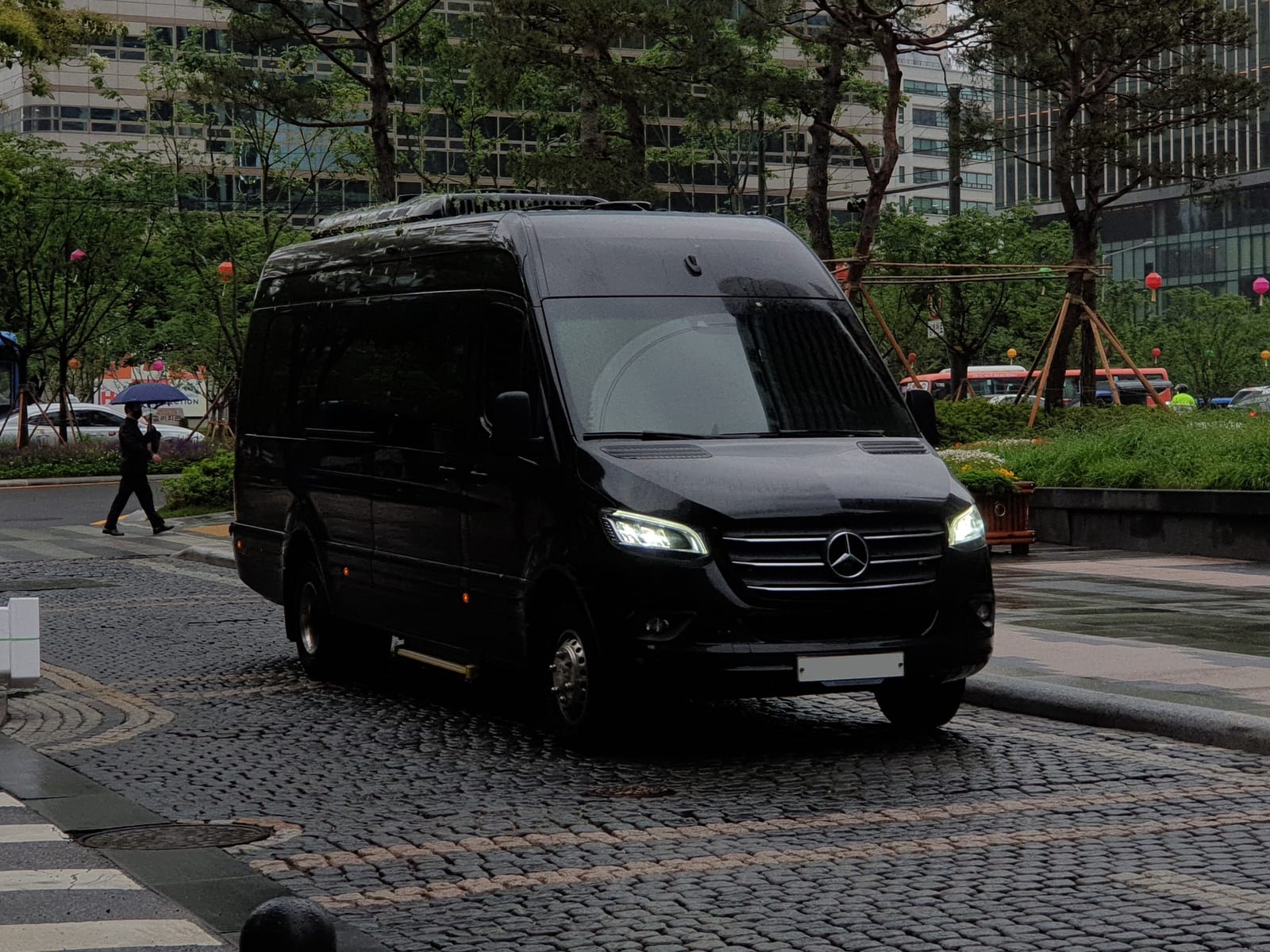 Black Mercedes-Benz Sprinter Minibus, 14 seater, Melbourne